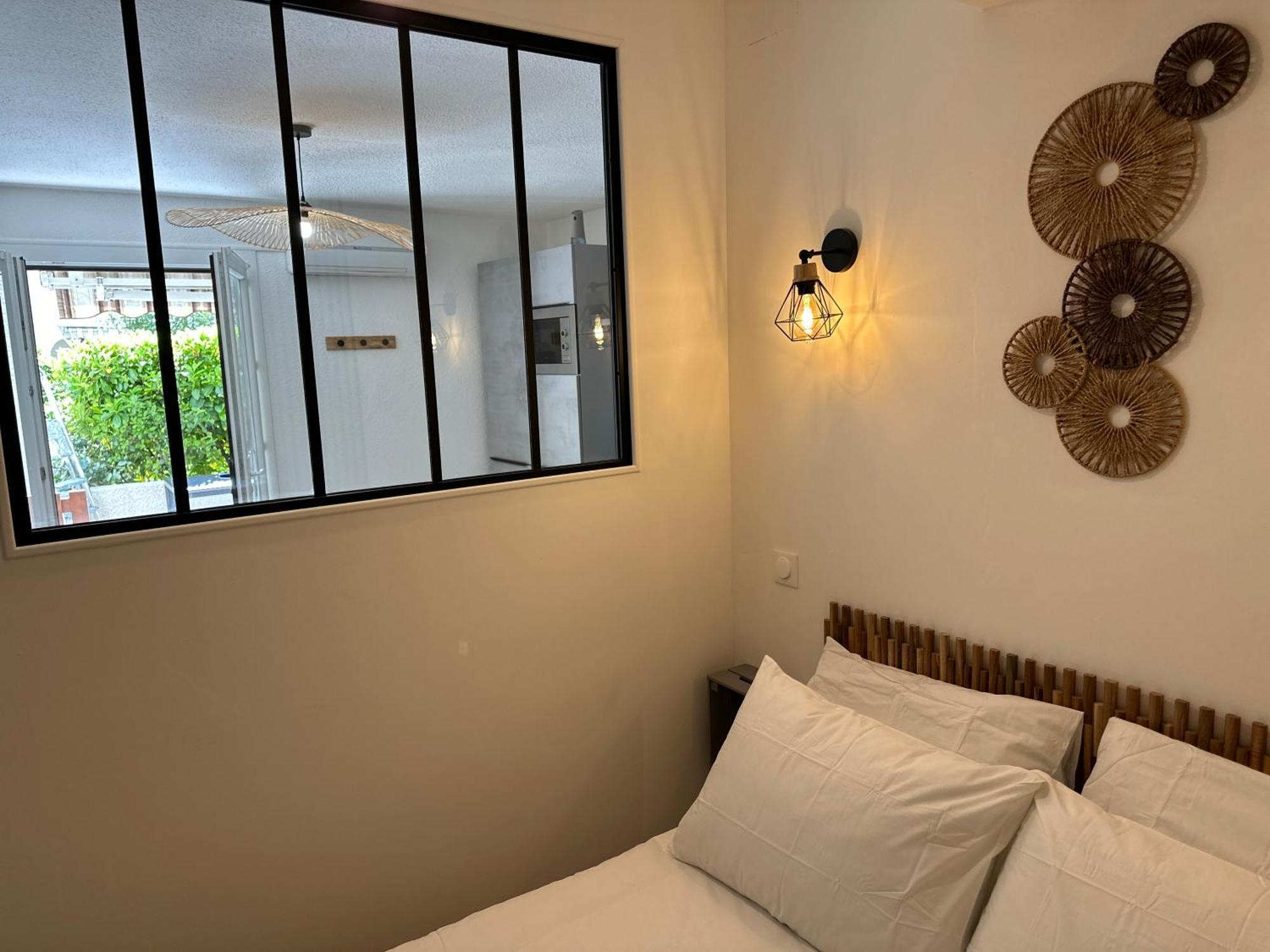 Appartement Climatise Avec Chambre Et Parking Privatif Locations Vld Camargue Сен Мари де ла Мер Екстериор снимка