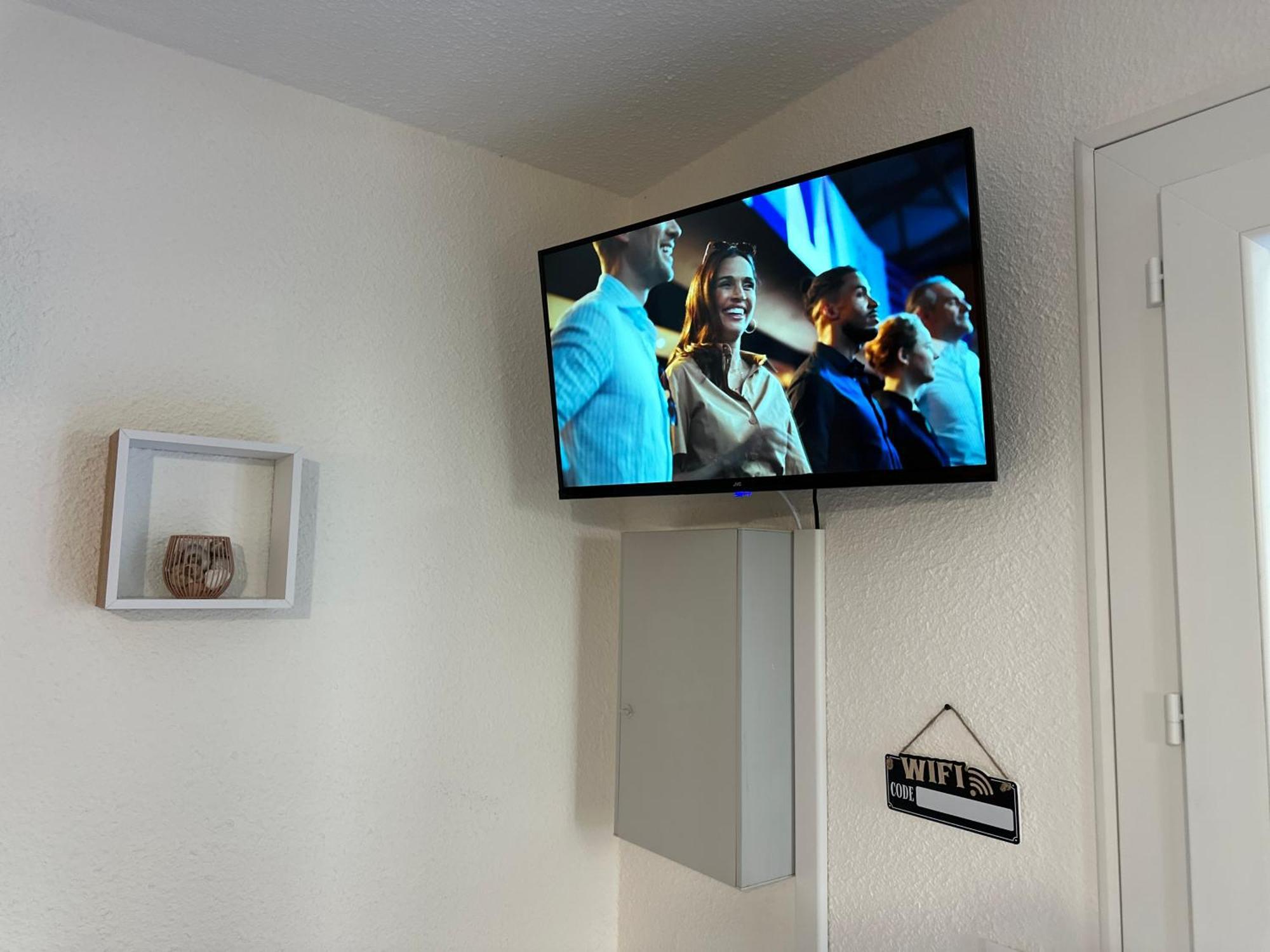 Appartement Climatise Avec Chambre Et Parking Privatif Locations Vld Camargue Сен Мари де ла Мер Екстериор снимка